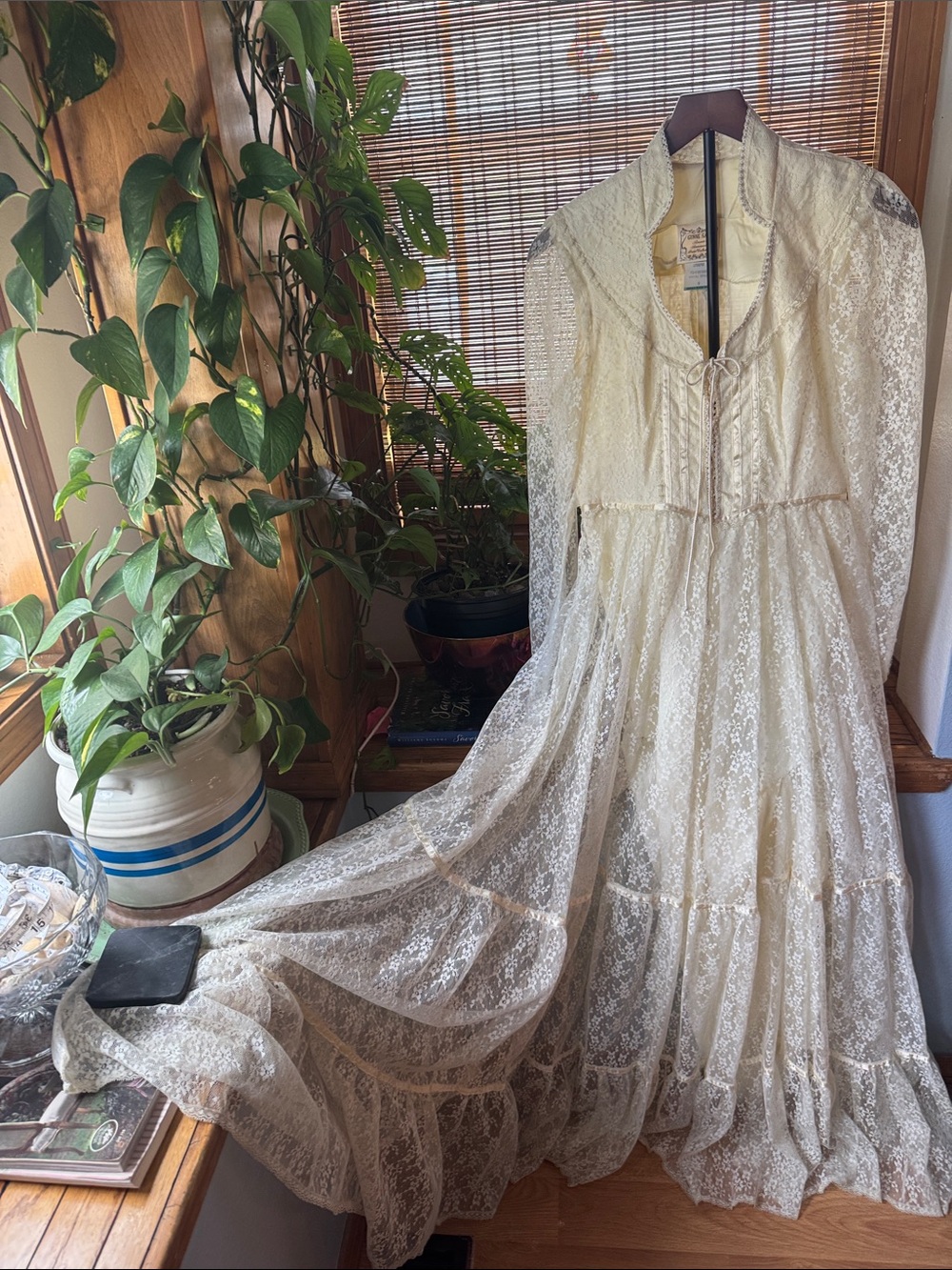 VTG 1982 Gunne Sax Romantic Renaissance Bridal Collection Lace Corset Dress SZ 0